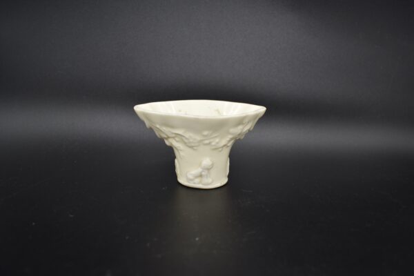 Blanc de Chine Libation Cup c.1640 - Image 2