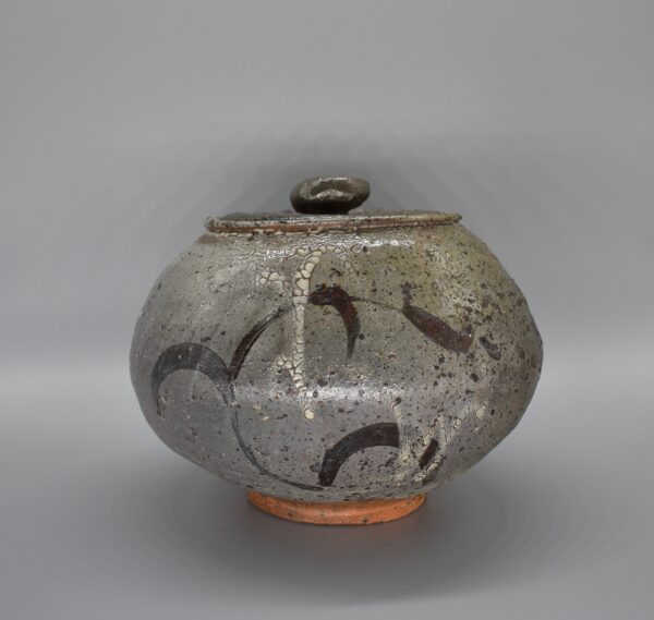 Karatsu Mizusashi (Fresh Water Pot)