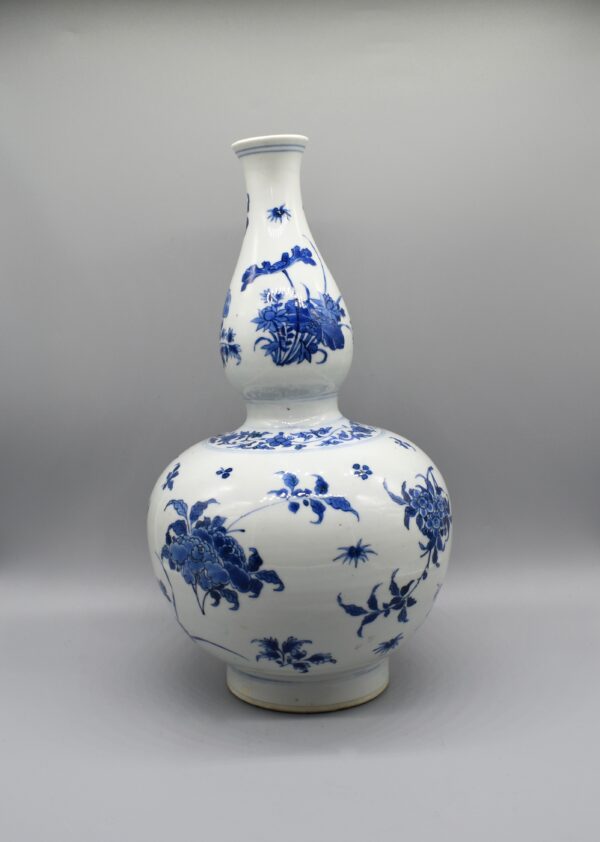 Blue and White Double-Gourd Vase