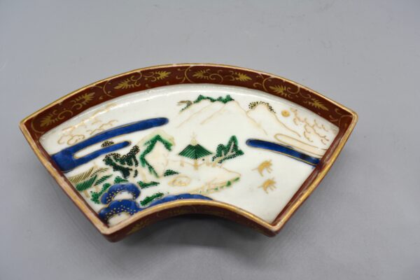 Arita Polychrome Red Landscape Fan Shaped Dishes - Image 2