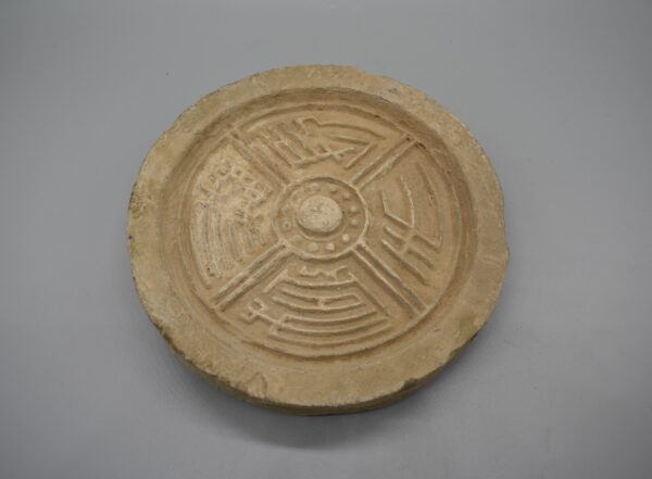 Rare Geometric Design Roof-tile end