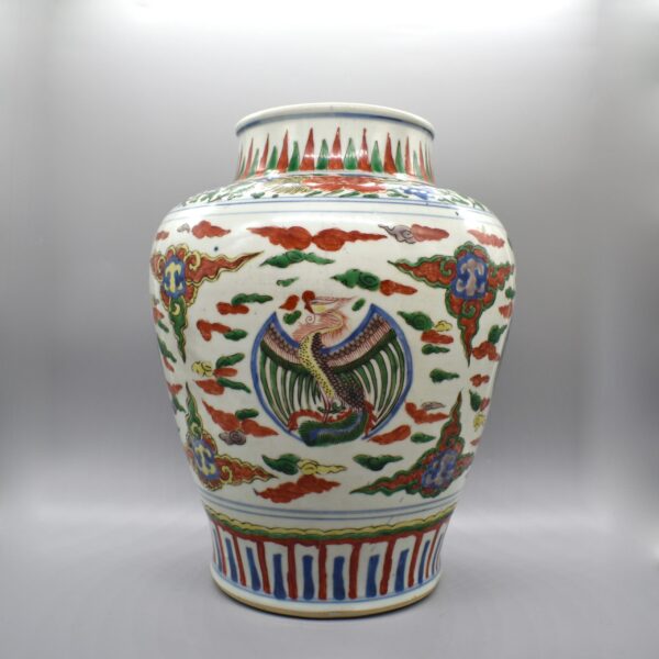 Phoenix Emblem Wucai Jar